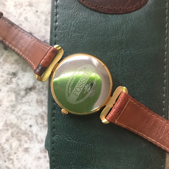 1980’s PINK ABALONE FOSSIL WORLD WATCH